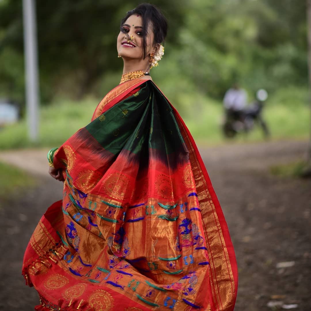 Alluring Green Paithani Silk Saree With Ethnic Blouse Piece