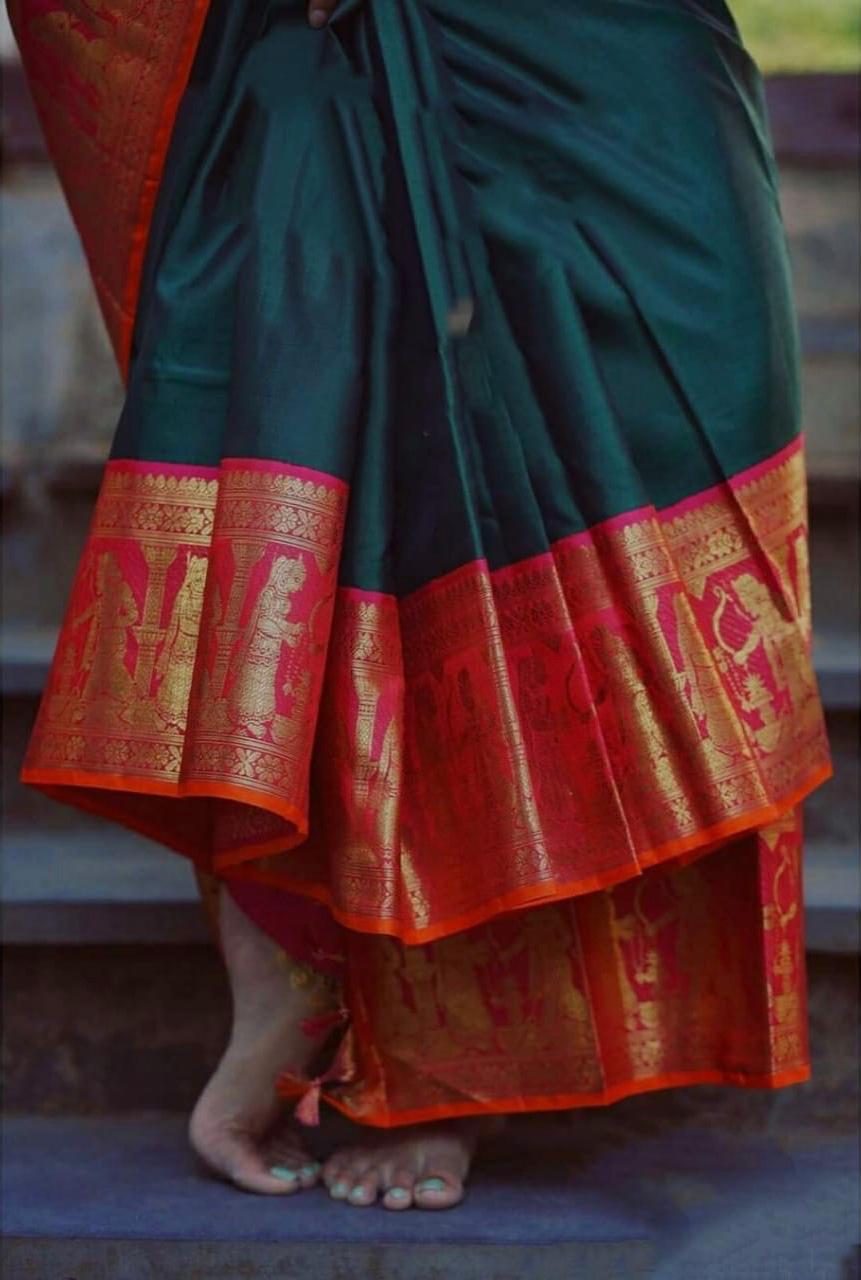 Flattering Green Soft Silk Saree With Divine Blouse Piece