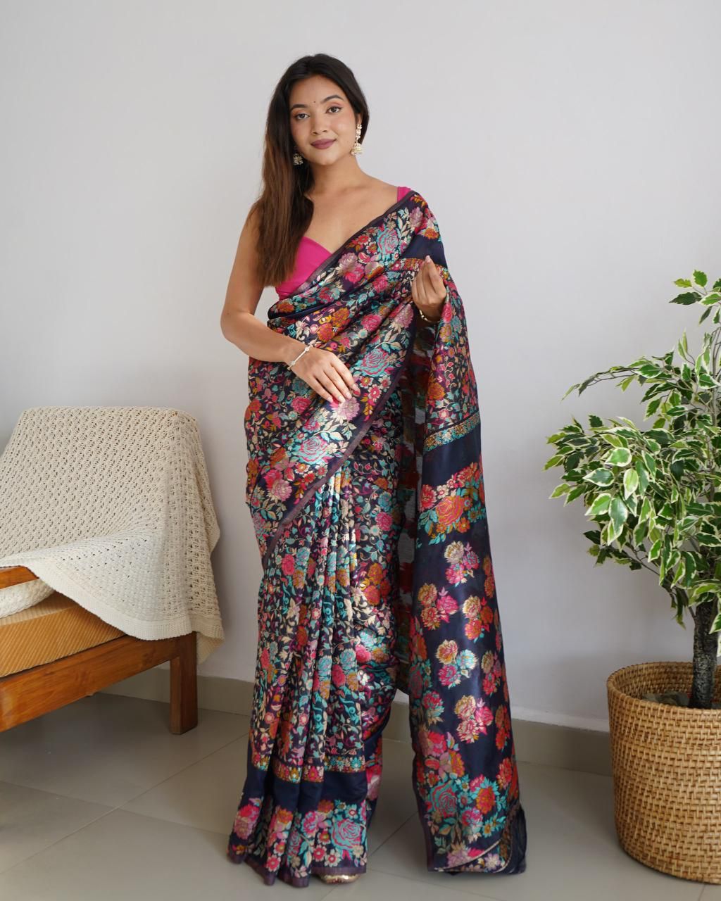 Sempiternal Navy Blue Pashmina saree With Amazing Blouse Piece