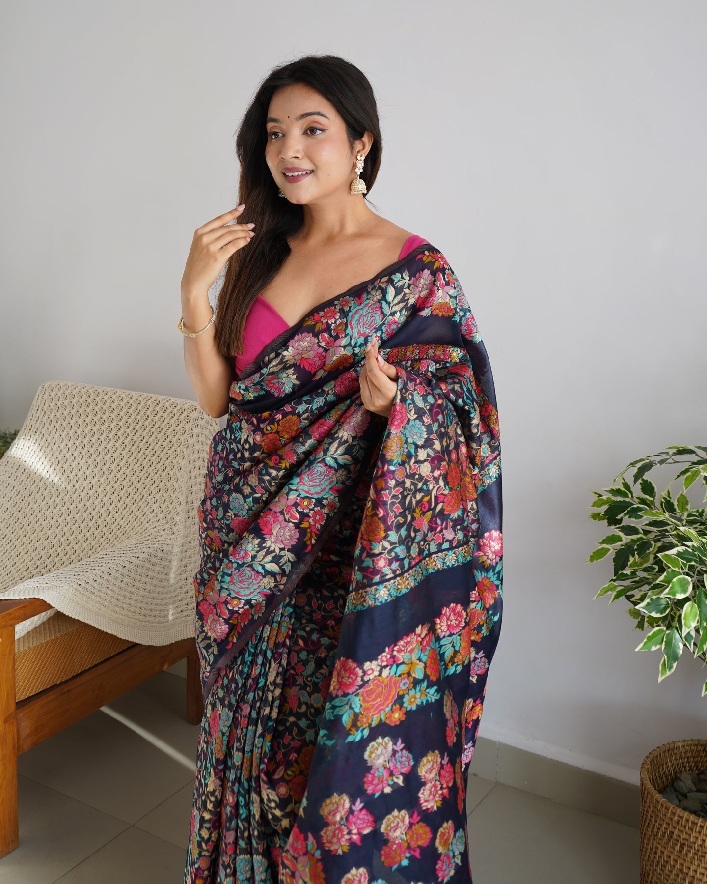 Sempiternal Navy Blue Pashmina saree With Amazing Blouse Piece