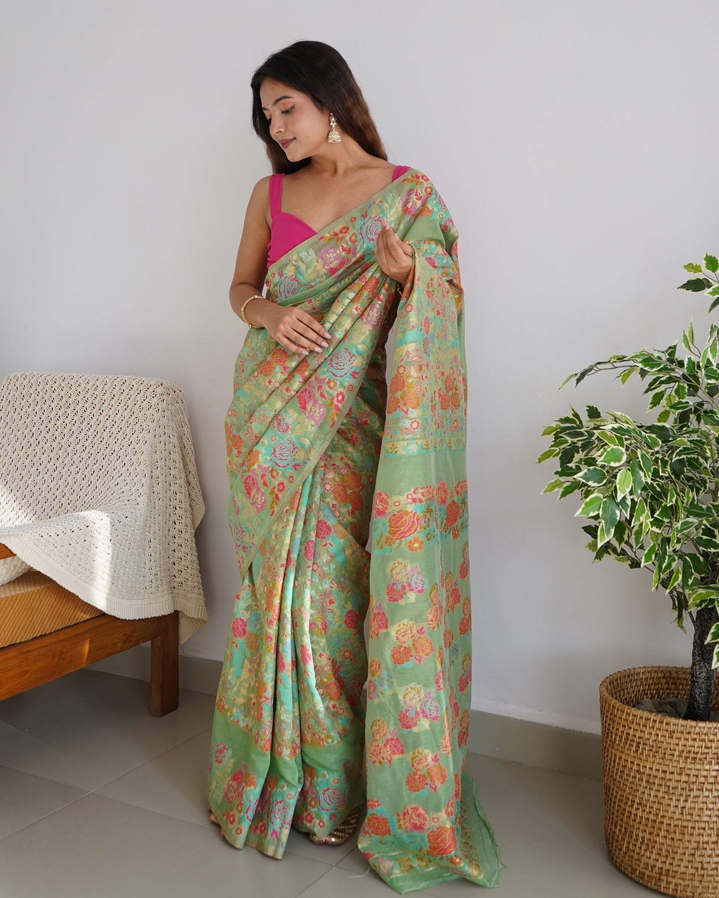 Seraglio Pista Pashmina saree With Breathtaking Blouse Piece