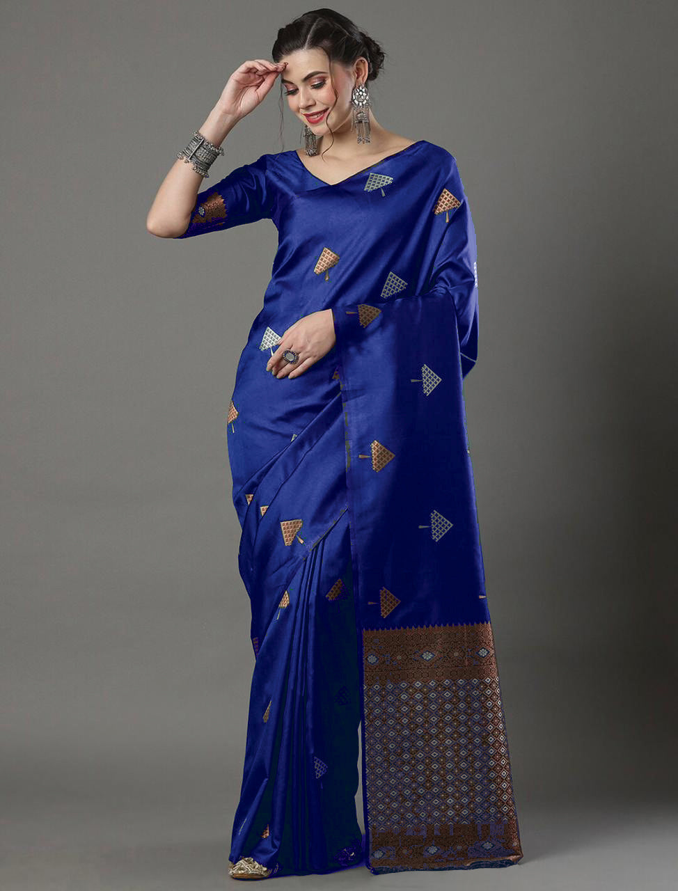 Magnificat Blue Soft Silk Saree With Delightful Blouse Piece