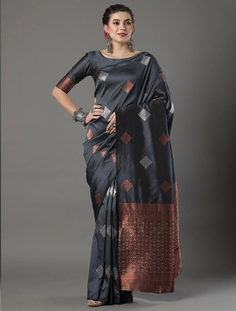Snappy Grey Soft Silk Saree With Petrichor Blouse Piece