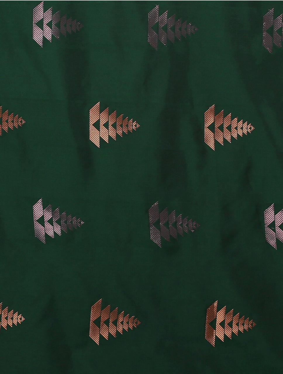 Fragrant Green Soft Silk Saree With Incomparable Blouse Piece