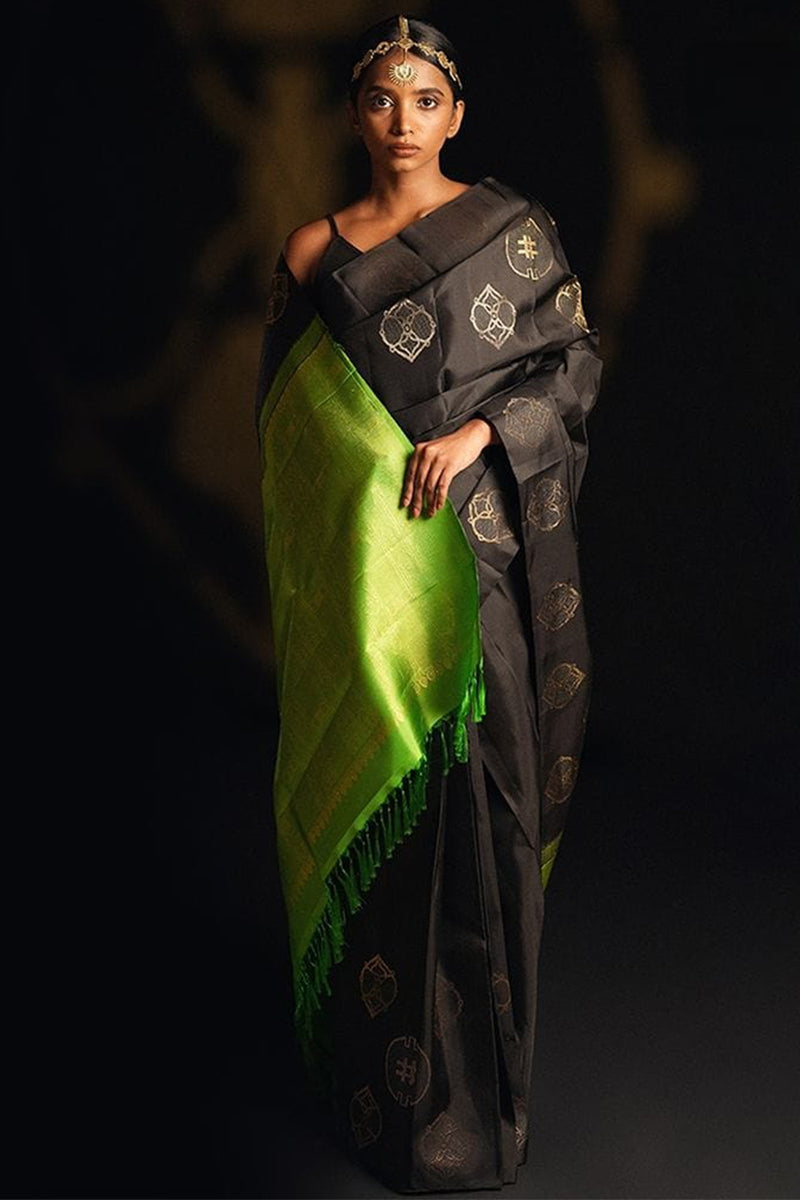Blooming Black Soft Silk Saree With Amiable Blouse Piece