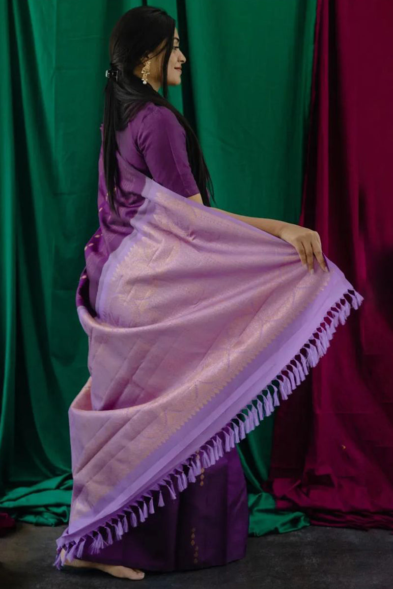 Effulgent Purple Soft Silk Saree With Fragrant Blouse Piece