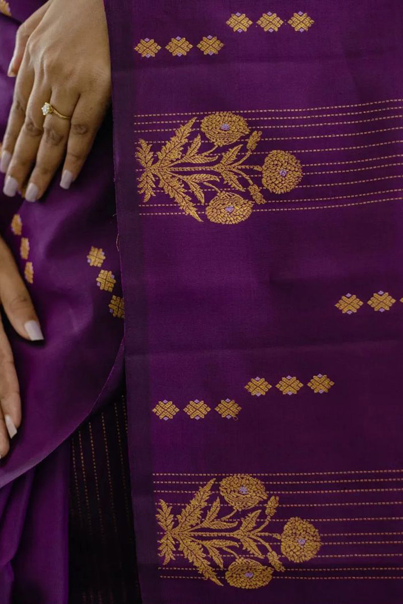 Effulgent Purple Soft Silk Saree With Fragrant Blouse Piece