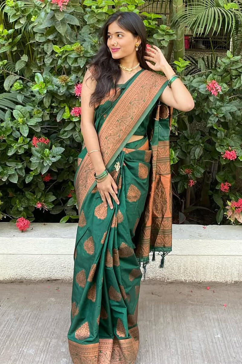 Prominent Dark Green Soft Silk Saree With Winsome Blouse Piece