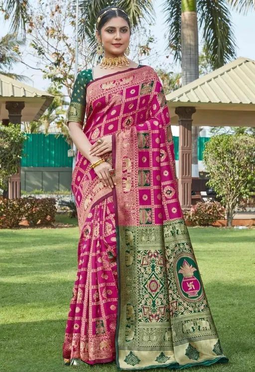 Opulent Dark Pink Soft Silk Saree With Imbrication Blouse Piece