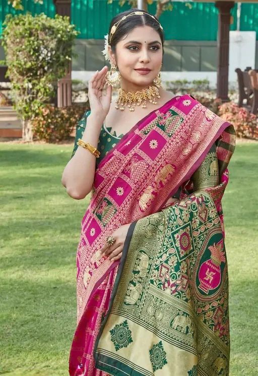 Opulent Dark Pink Soft Silk Saree With Imbrication Blouse Piece