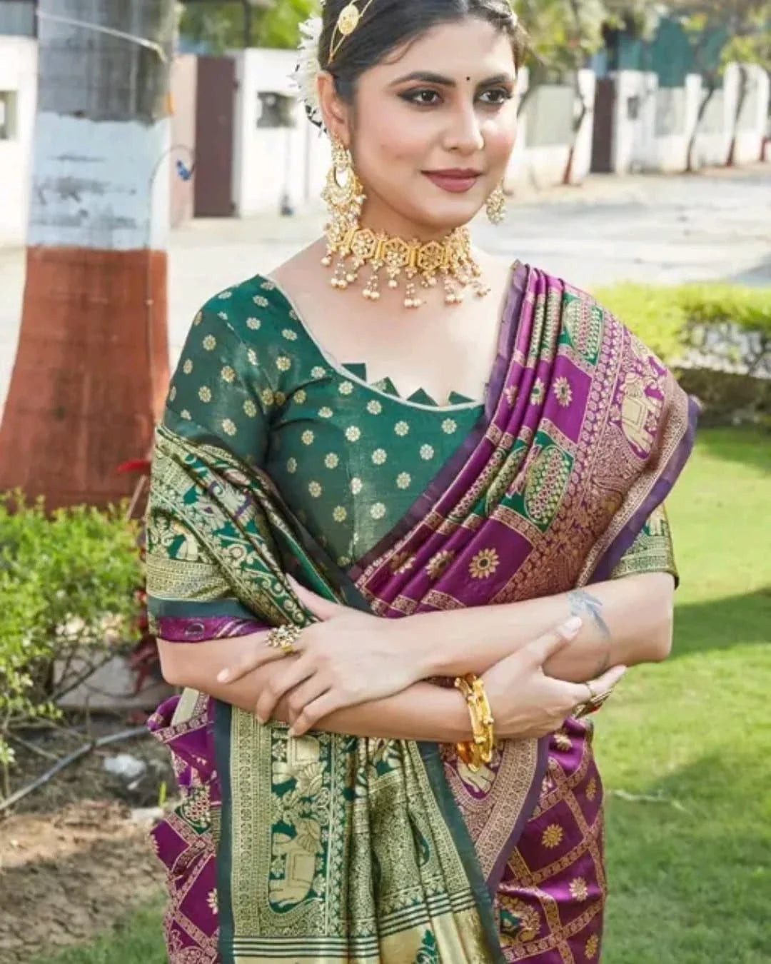 Desultory Purple Soft Silk Saree With Zephyr Blouse Piece
