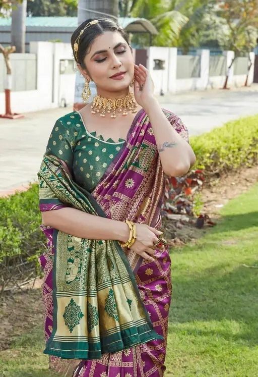 Desultory Purple Soft Silk Saree With Zephyr Blouse Piece