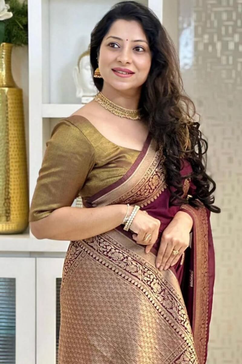 Enthralling Wine Soft Silk Saree With Forbearance Blouse Piece