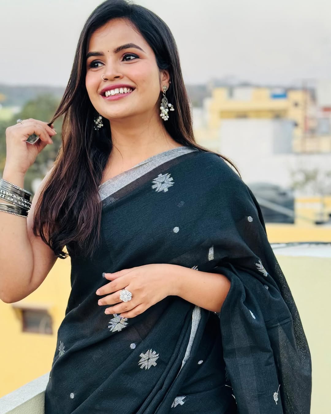 Impressive Black Cotton Silk Saree With Exemplary Blouse Piece