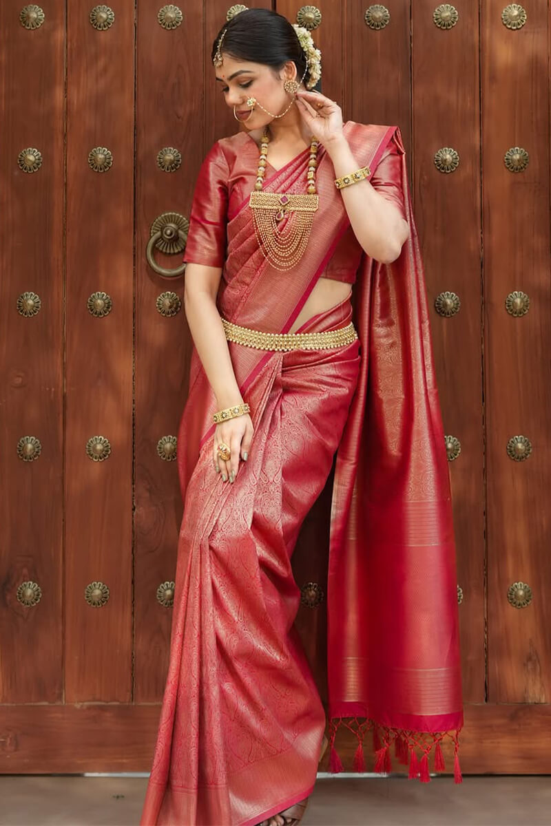 Magnetic Dark Pink Soft Silk Saree With Ratatouille Blouse Piece