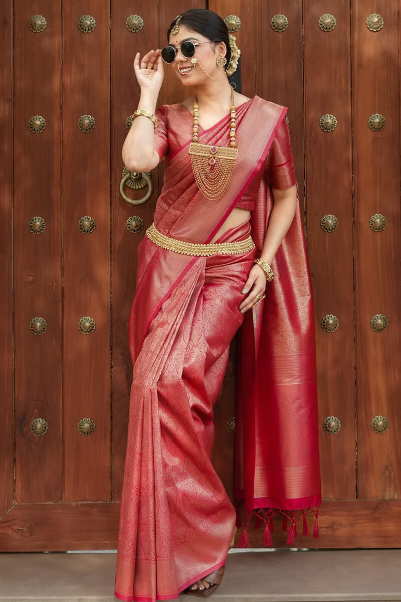 Magnetic Dark Pink Soft Silk Saree With Ratatouille Blouse Piece