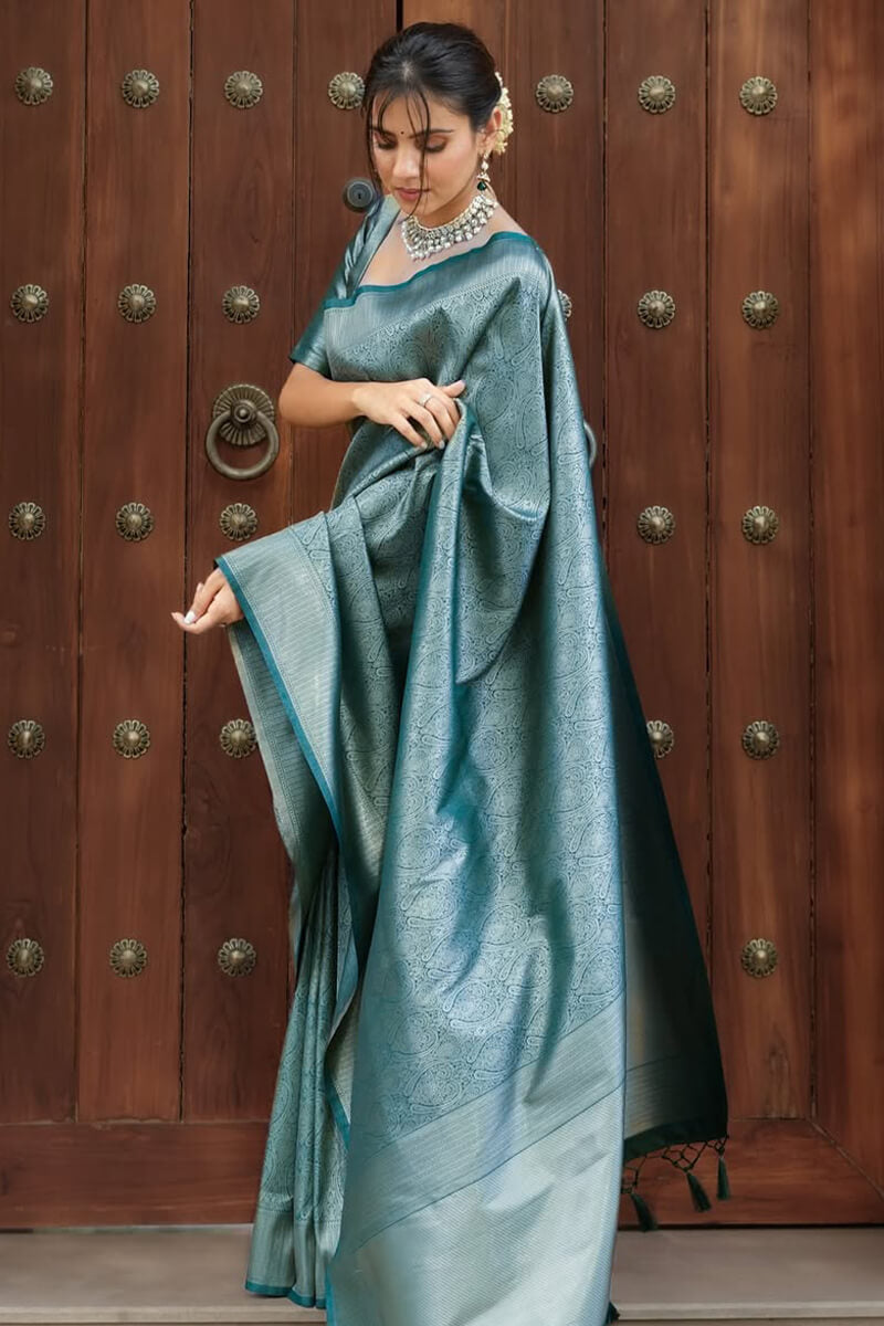 Opulent Rama Soft Silk Saree With Gorgeous Blouse Piece