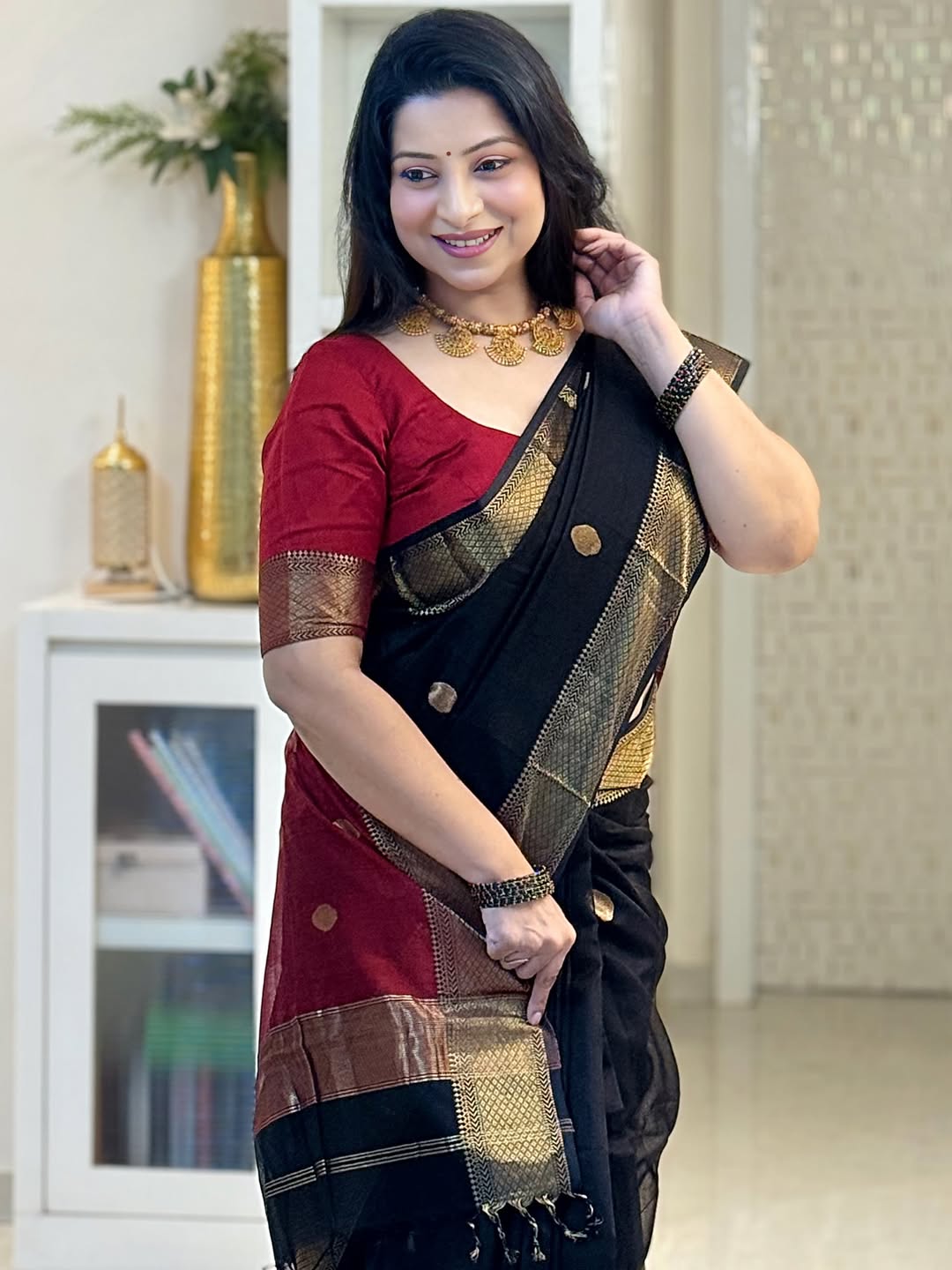 Ratatouille Black Cotton Silk Saree With Jazzy Blouse Piece