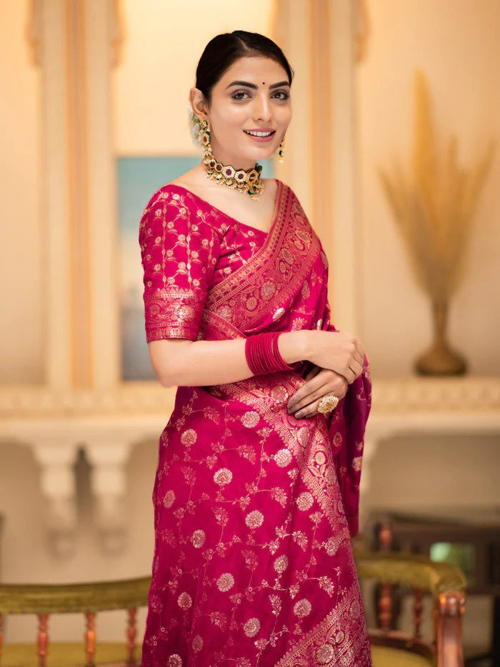 Charismatic Dark Pink Soft Silk Saree With Gratifying Blouse Piece