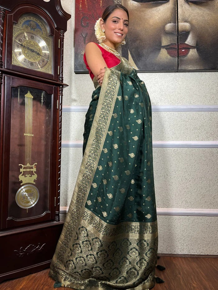 Gossamer Dark Green Soft Silk Saree With Sensational Blouse Piece
