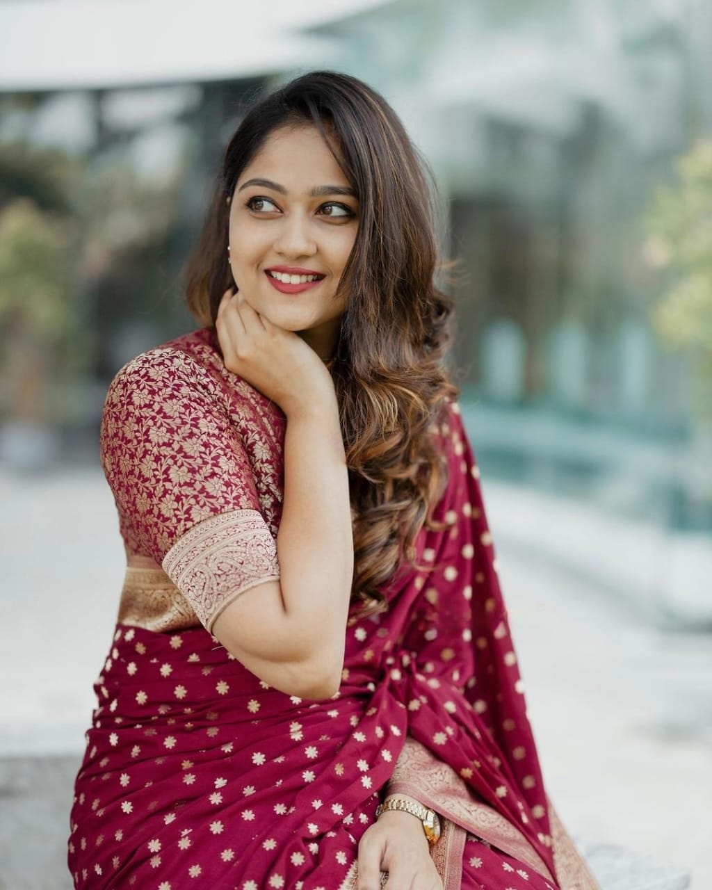 Lovely Maroon Soft Silk Saree With Alluring Blouse Piece