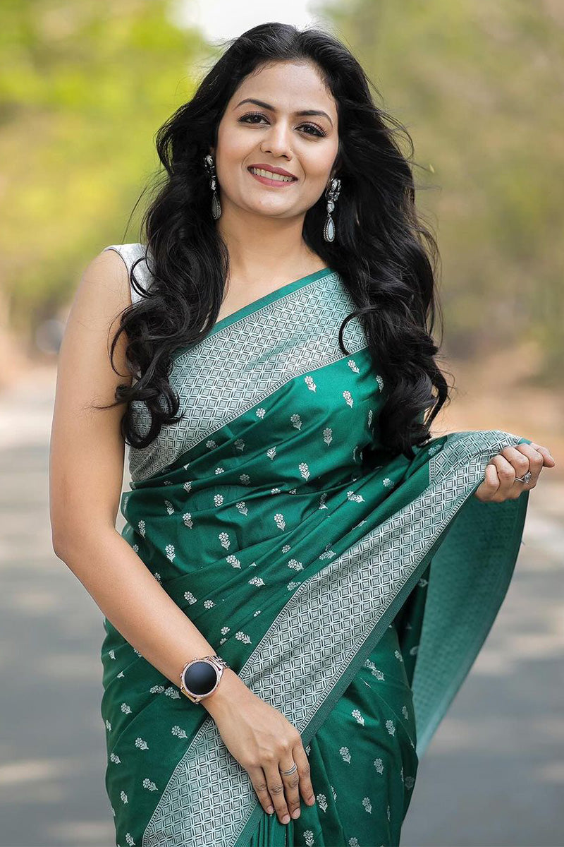 Racing Green Maheshawari Cotton Silk Saree