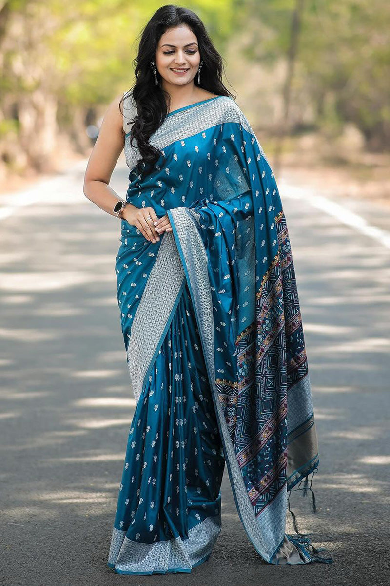 Rich Electric Blue Maheshawari Cotton Silk Saree