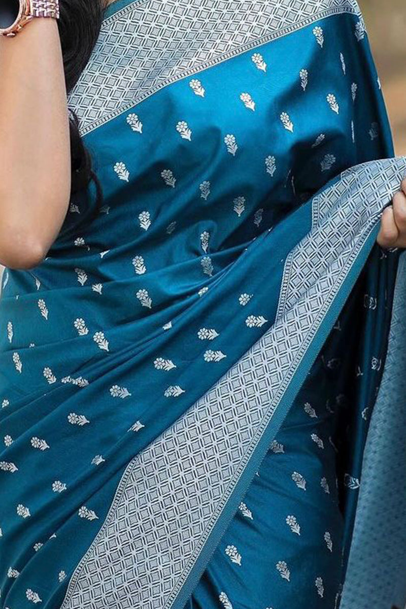 Rich Electric Blue Maheshawari Cotton Silk Saree