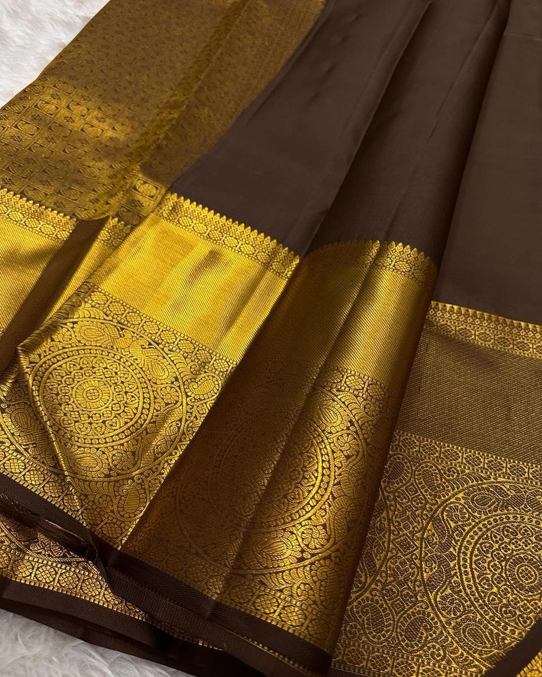 Exquisite Brown Soft Silk Saree With Desiring Blouse Piece