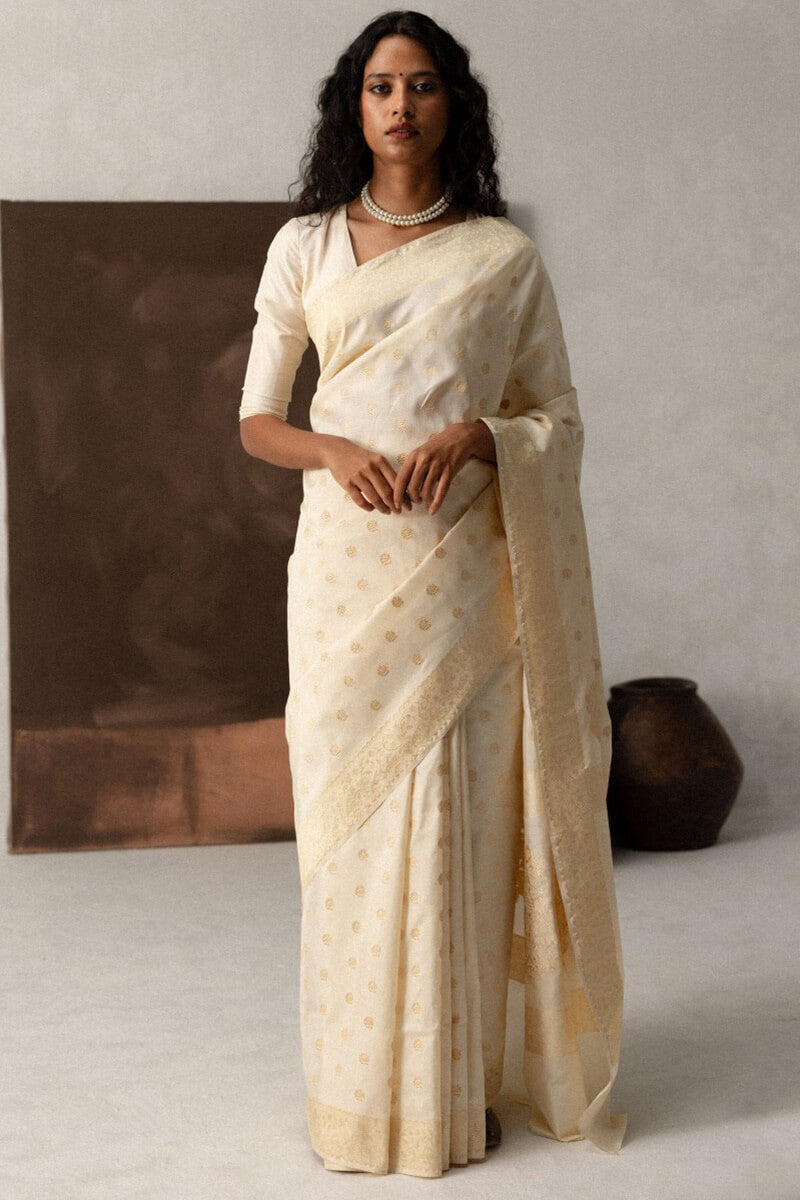 Engrossing Beige Soft Silk Saree With Elegant Blouse Pieced
