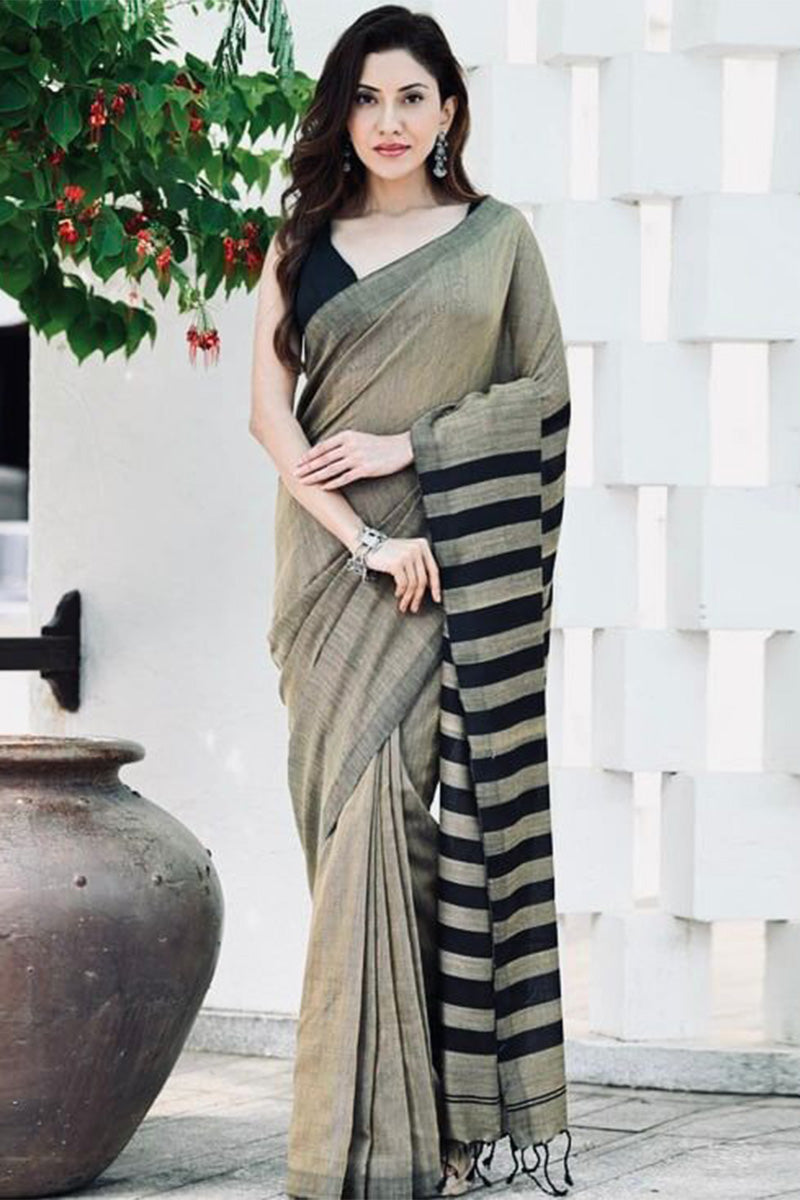 Mountain Grey Maheshawari Cotton Silk Saree