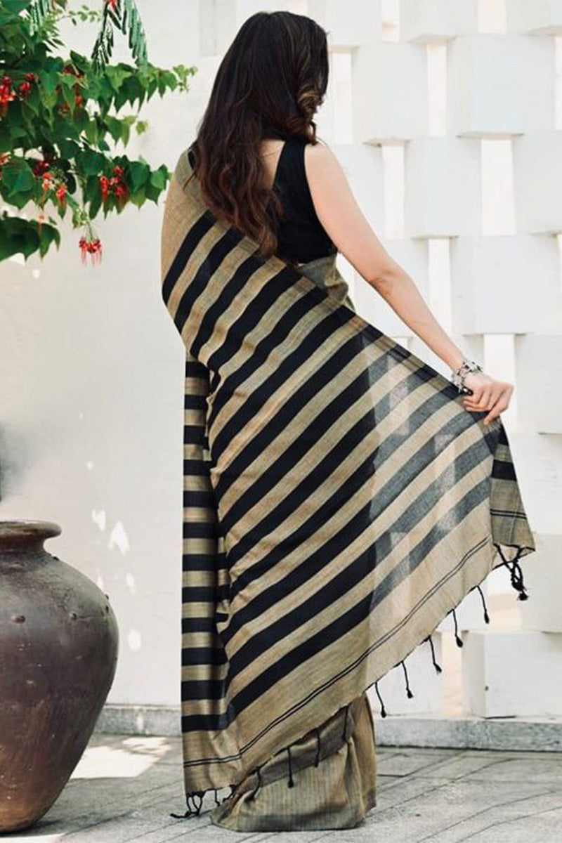 Mountain Grey Maheshawari Cotton Silk Saree