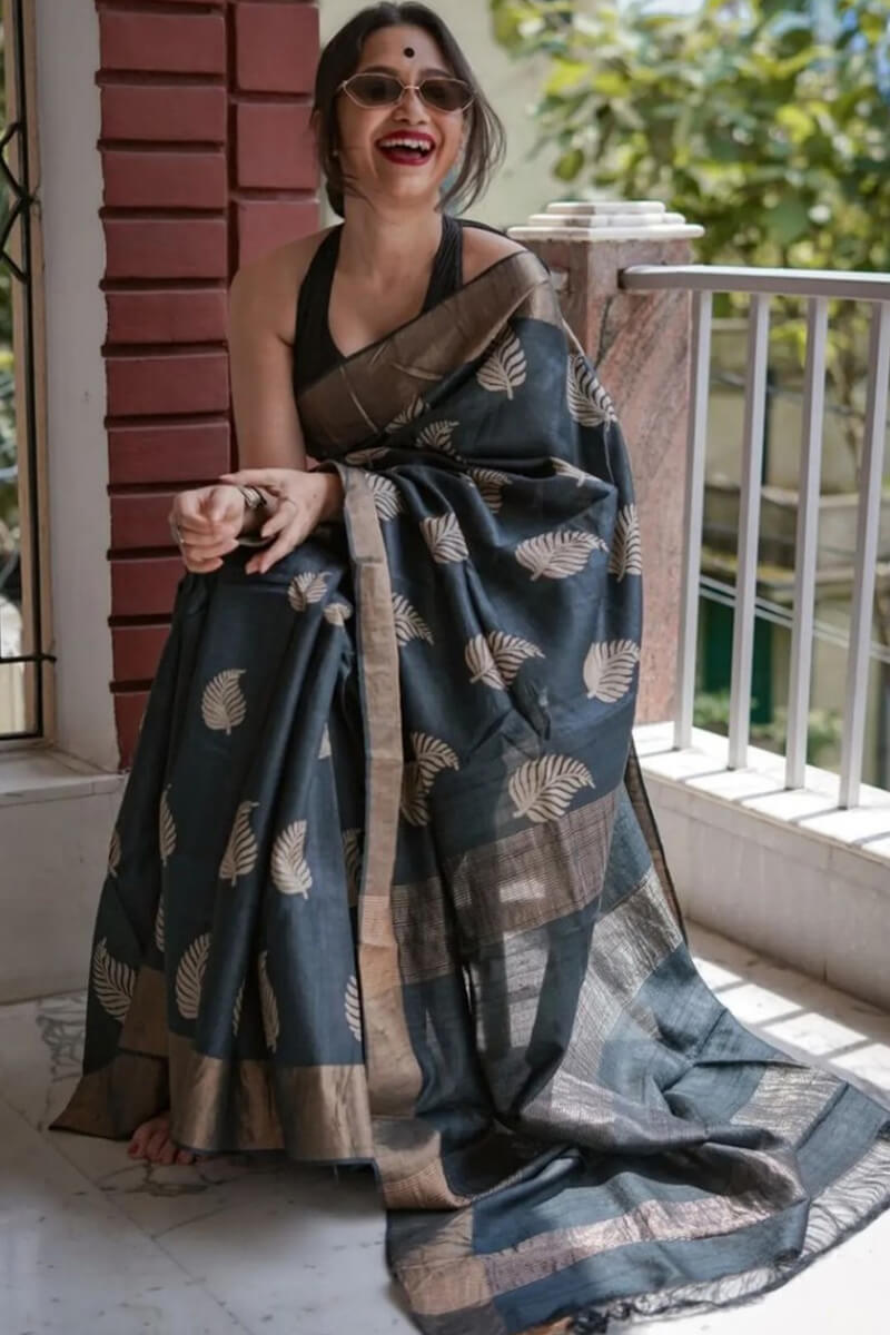 Tuna Black Maheshawari Cotton Silk Saree