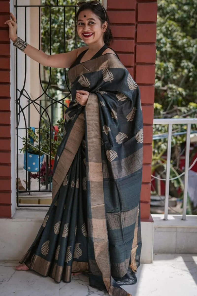 Tuna Black Maheshawari Cotton Silk Saree