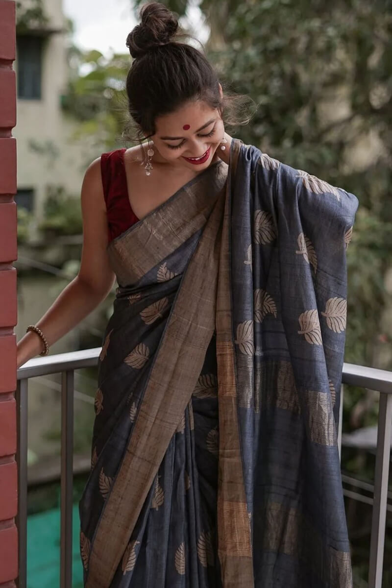 Dark Grey Maheshawari Cotton Silk Saree