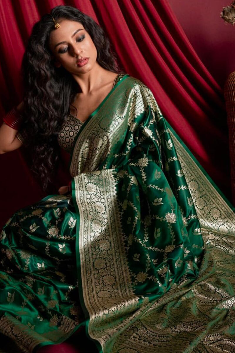 Murmurous Dark Green Soft Silk Saree With Eloquence Blouse Piece