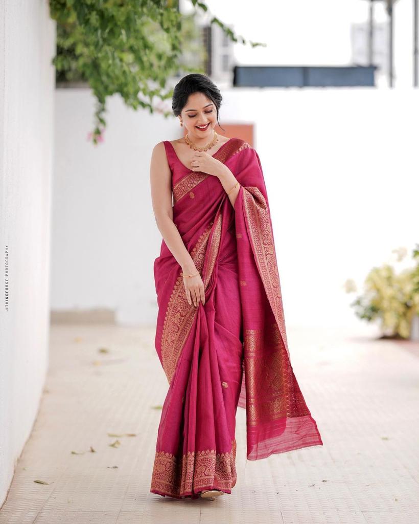 Propinquity Dark Pink Soft Silk Saree With Imaginative Blouse Piece