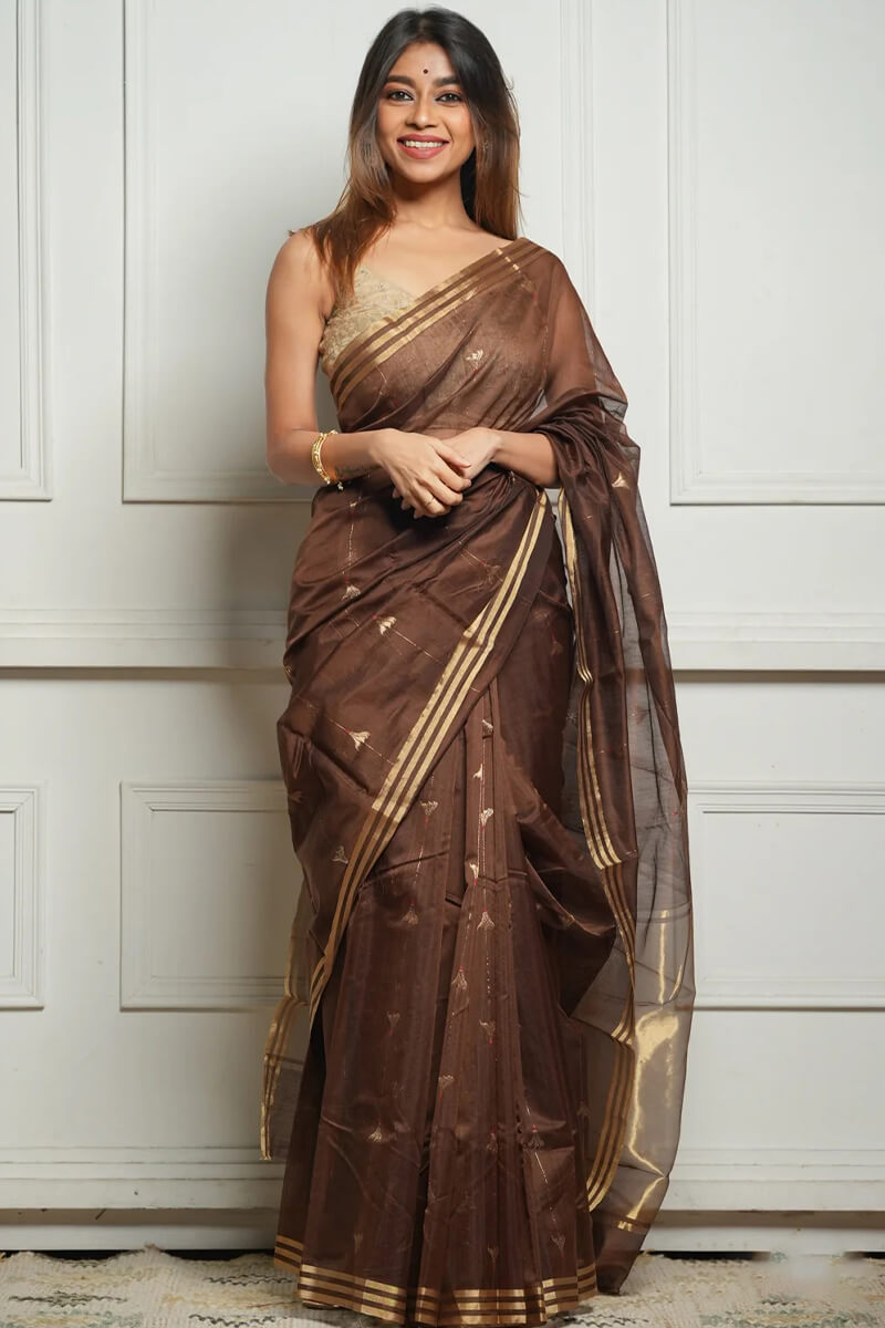 Fragrant Brown Cotton Silk Saree With Enthralling Blouse Piece