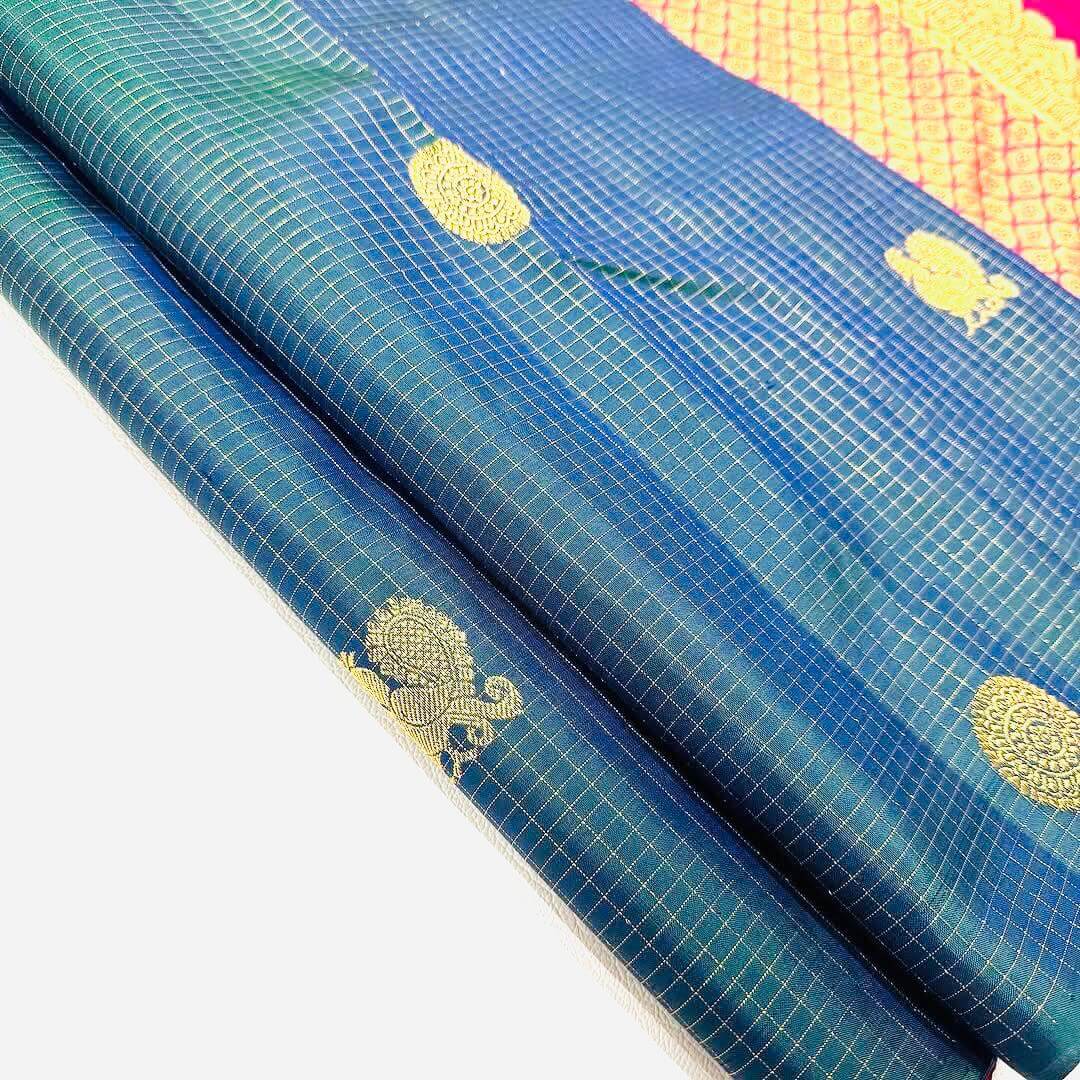 Incredible Blue Soft Silk Saree With Classy Blouse Piece