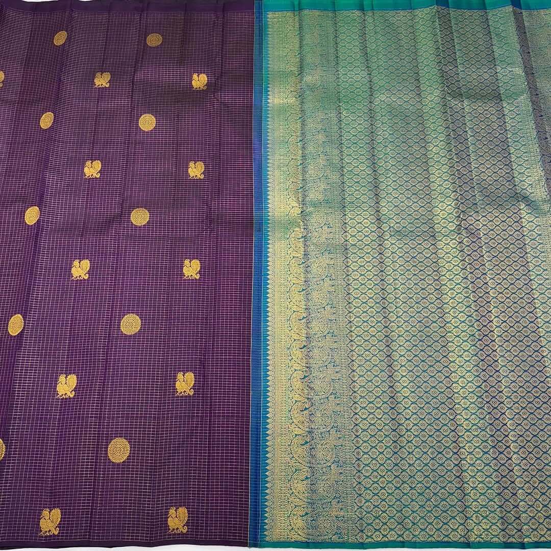 Exemplary Purple Soft Silk Saree With Scintillating Blouse Piece