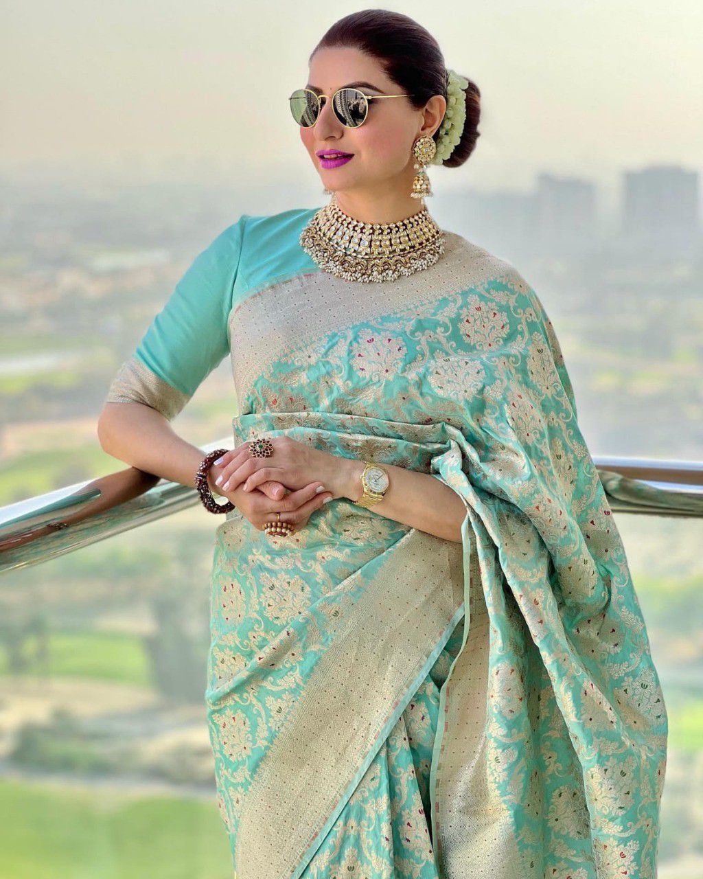 Moiety Sea Green Soft Silk Saree With Smart Blouse Piece