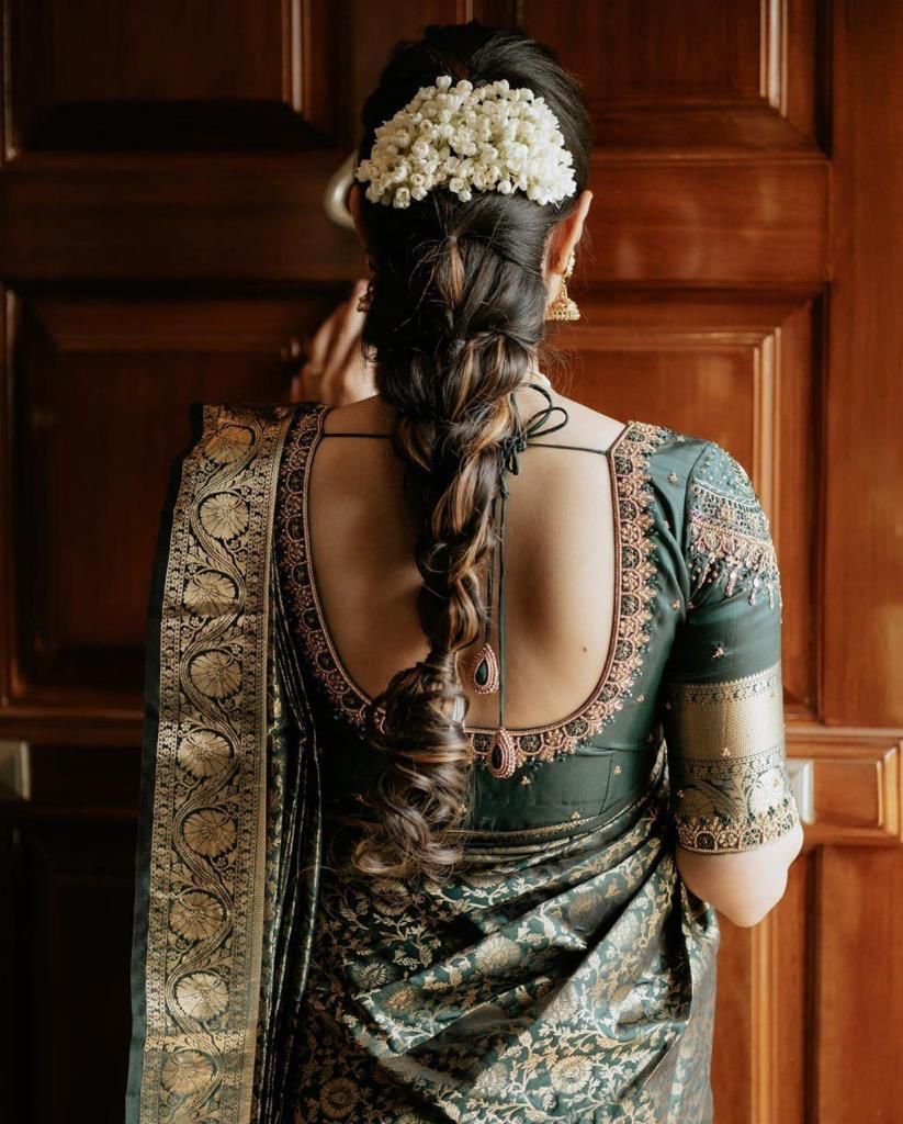 Desuetude Dark Green Soft Silk Saree With Hypnotic Blouse Piece