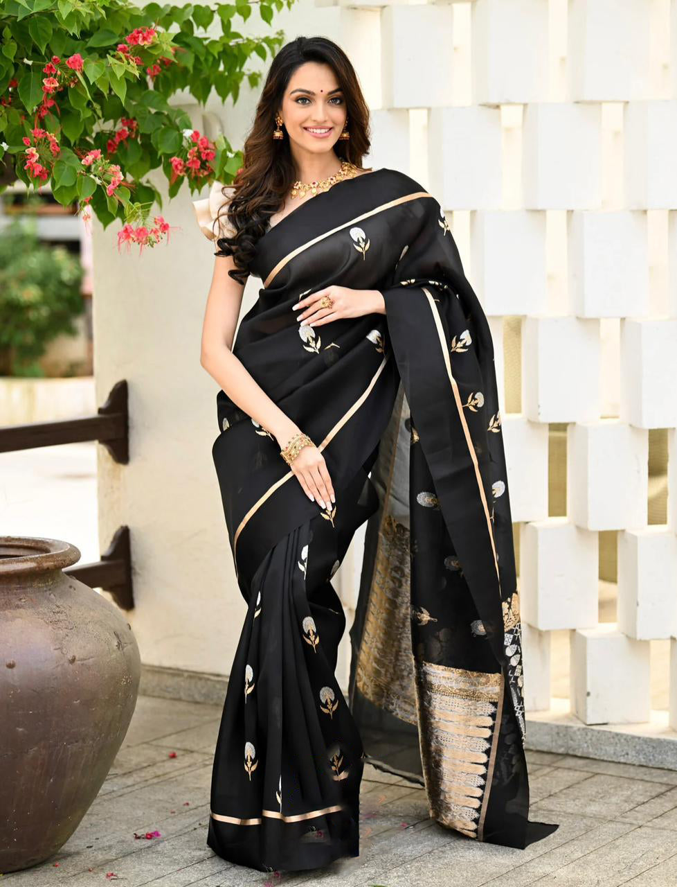 Impressive Black Soft Silk Saree With Assemblage Blouse Piece