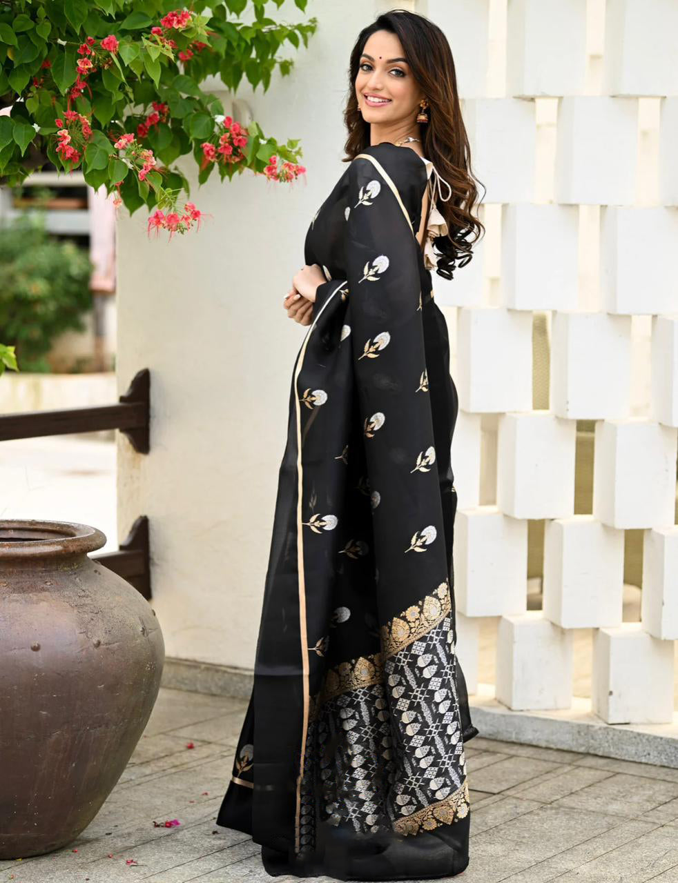 Impressive Black Soft Silk Saree With Assemblage Blouse Piece