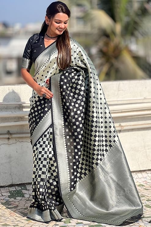 Excellent Black Soft Silk Saree With Forbearance Blouse Piece