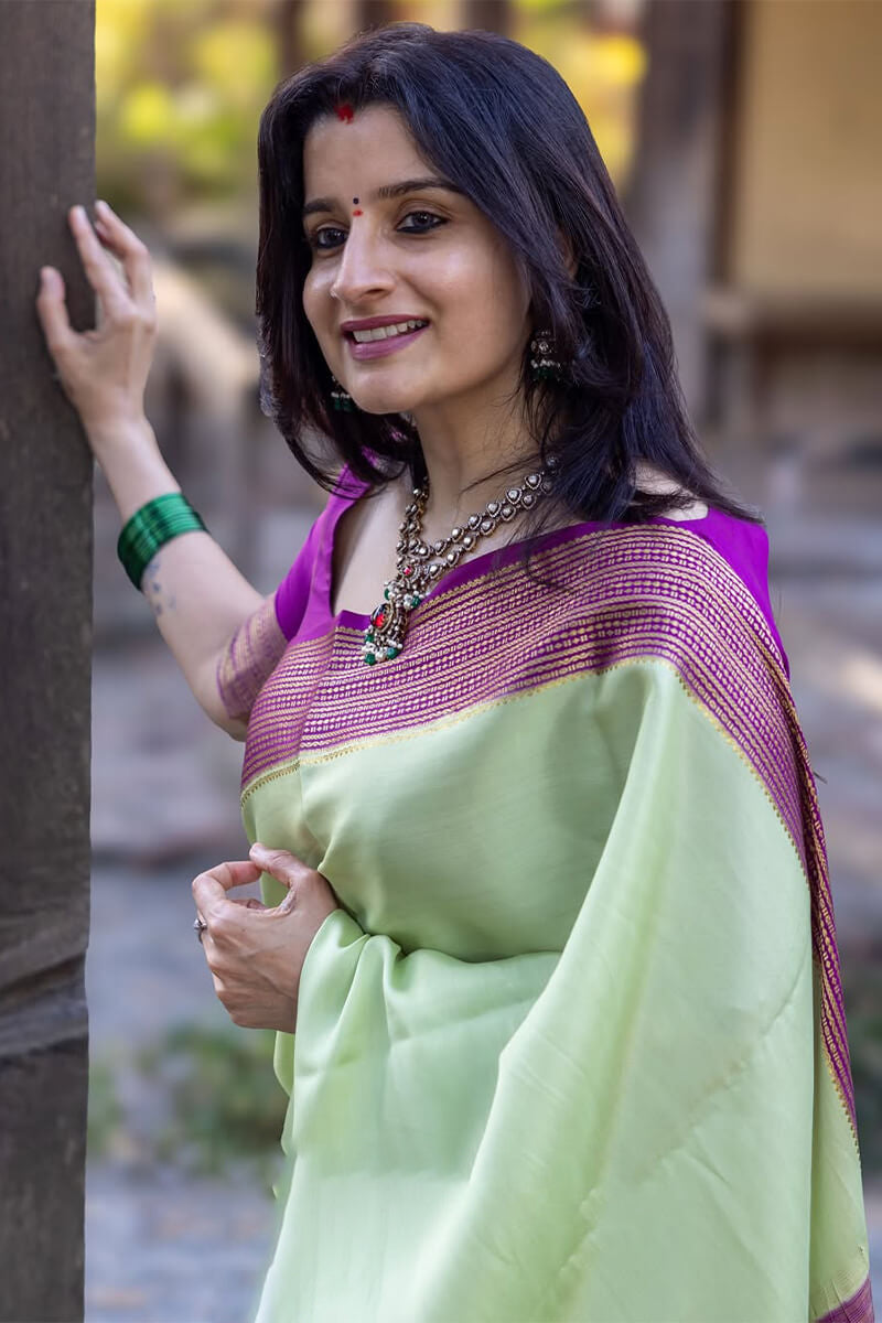 Moiety Sea Green Soft Silk Saree With Sumptuous Blouse Piece