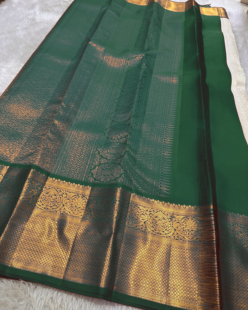 Evocative Beige Soft Silk Saree With Charismatic Blouse Piece