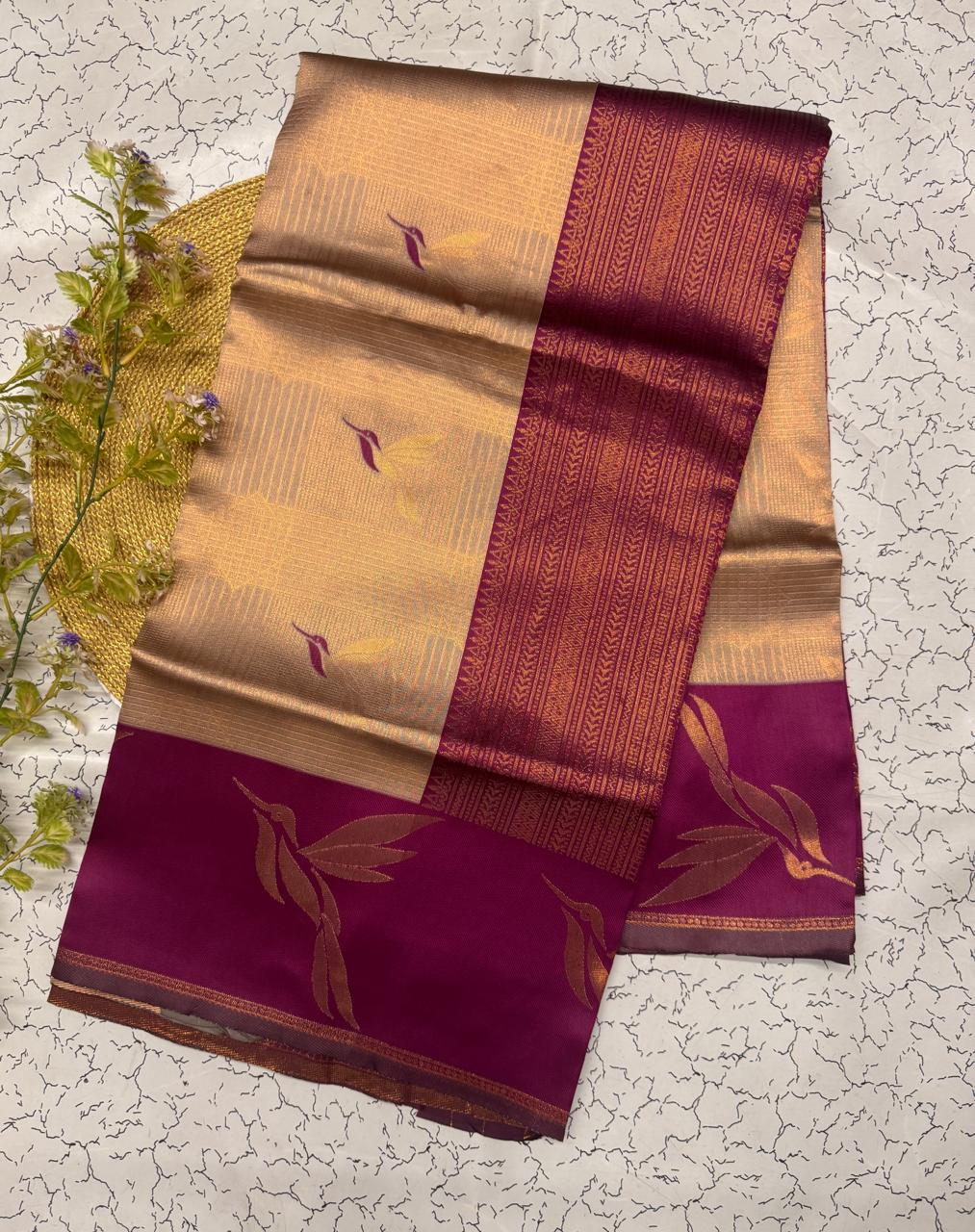 Nebula Beige Soft Banarasi Silk Saree With Elaborate Blouse Piece