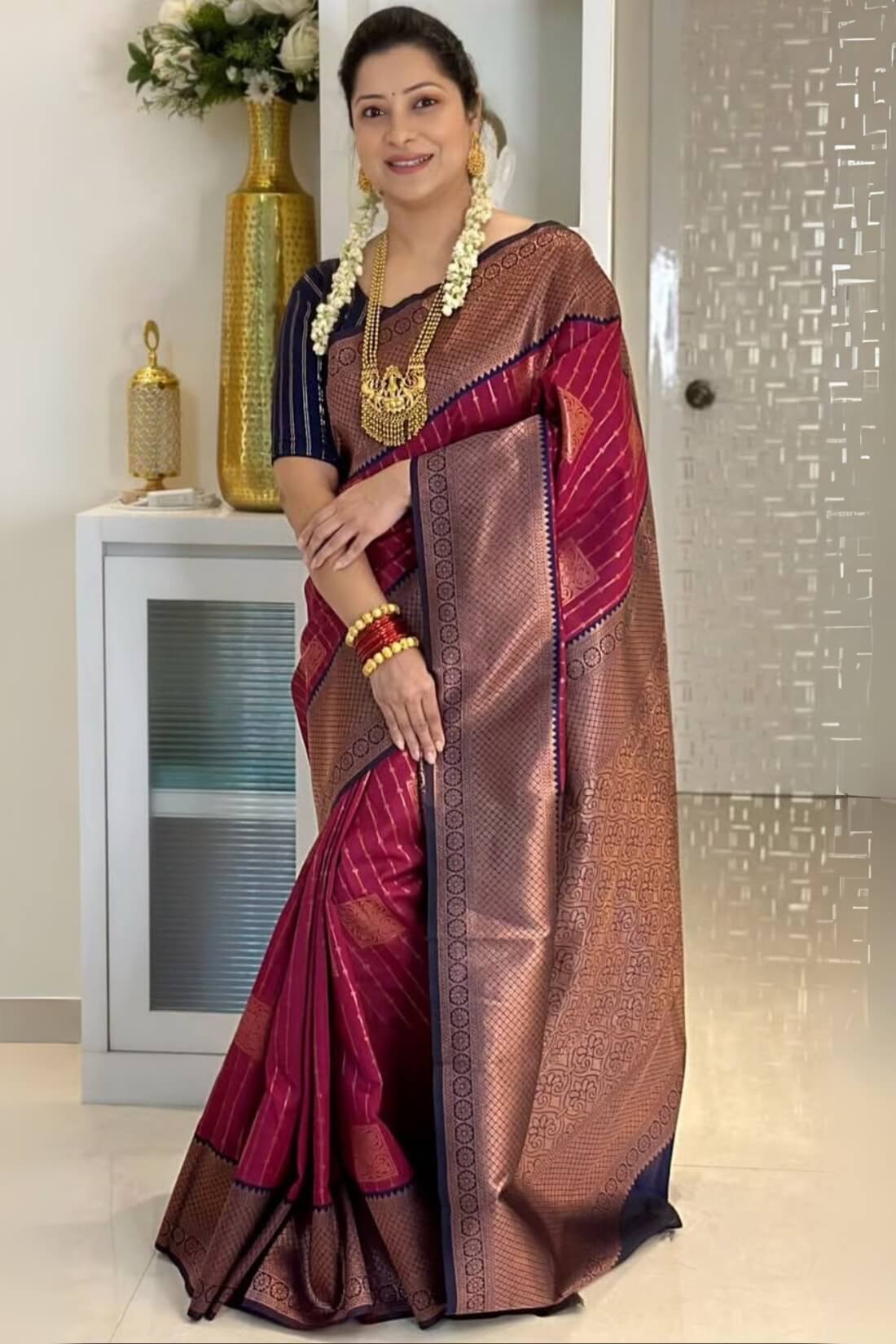 Transcendent Maroon Soft Silk Saree With Scrumptious Blouse Piece