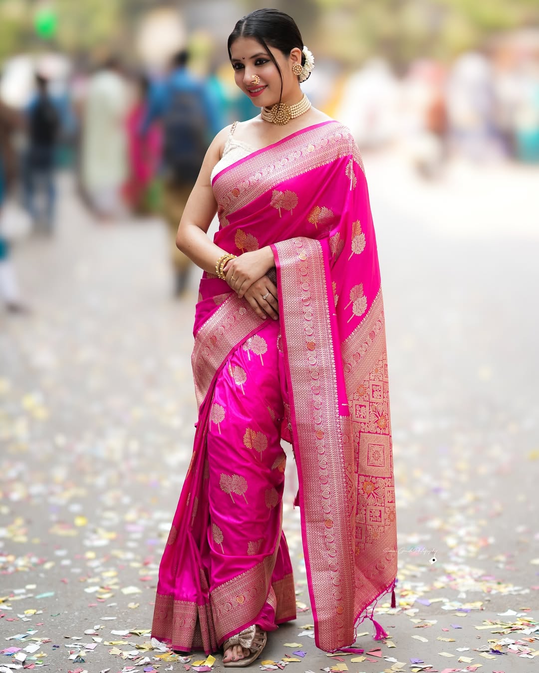 Scrupulous Dark Pink Soft Silk Saree With Woebegone Blouse Piece